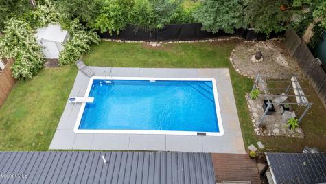 1048 Spry Lane Rotterdam NY 12303