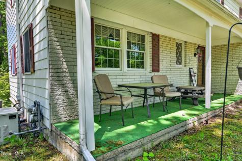 9 Hearthside Drive Ballston Lake NY 12019