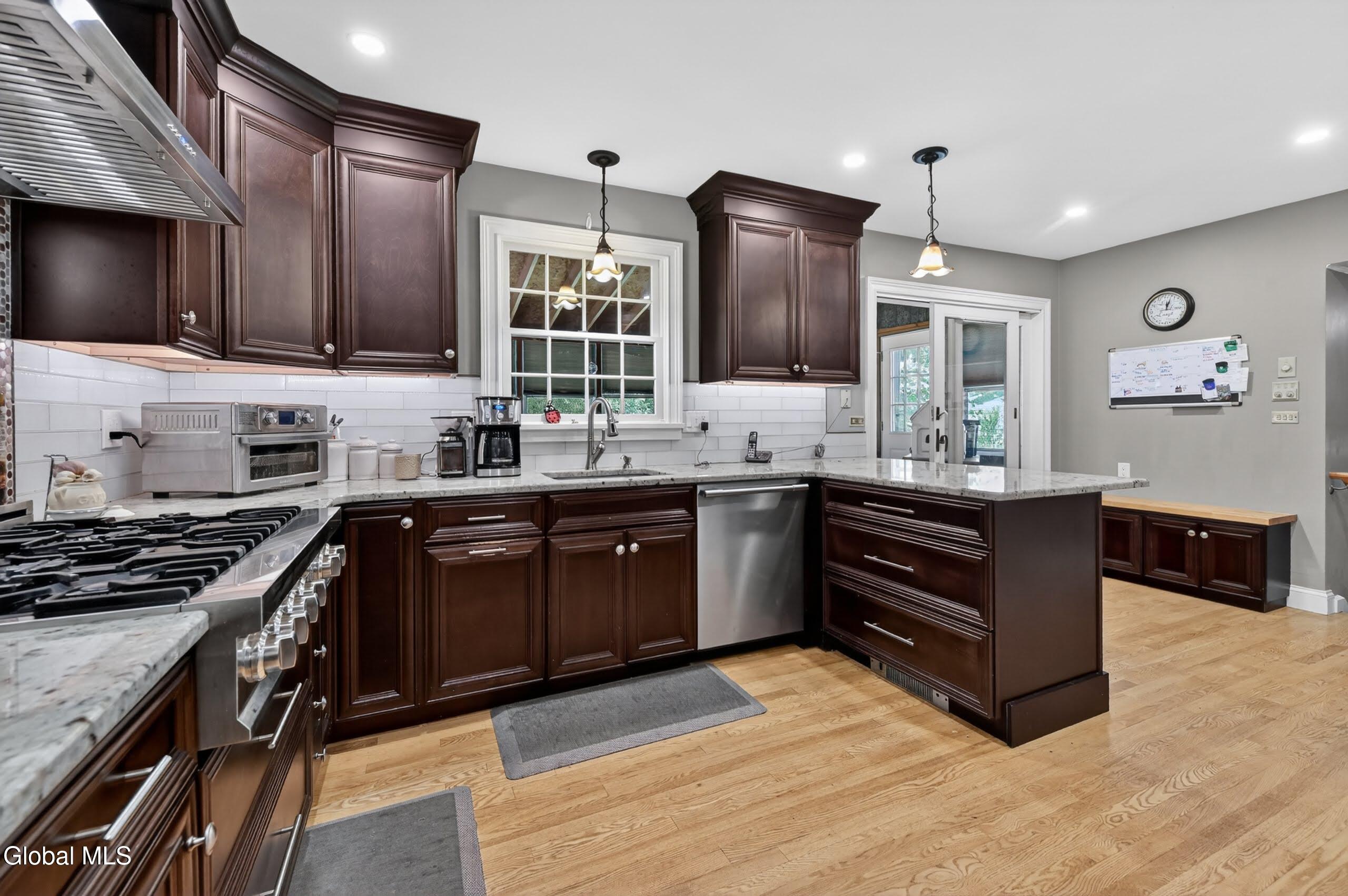 9 Hearthside Drive Ballston Lake NY 12019