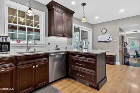 9 Hearthside Drive Ballston Lake NY 12019