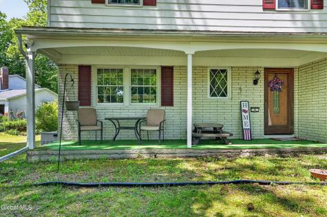 9 Hearthside Drive Ballston Lake NY 12019