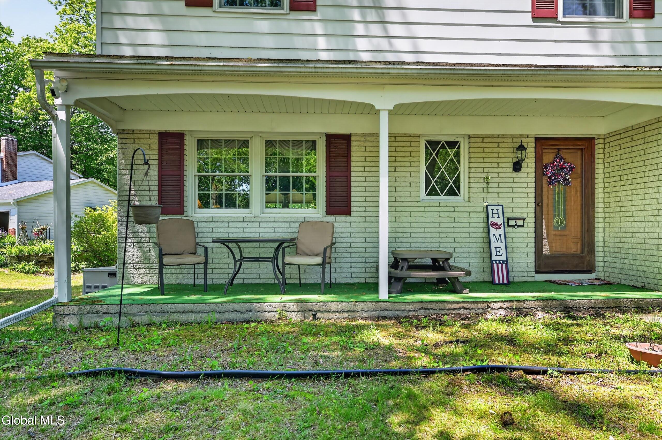 9 Hearthside Drive Ballston Lake NY 12019