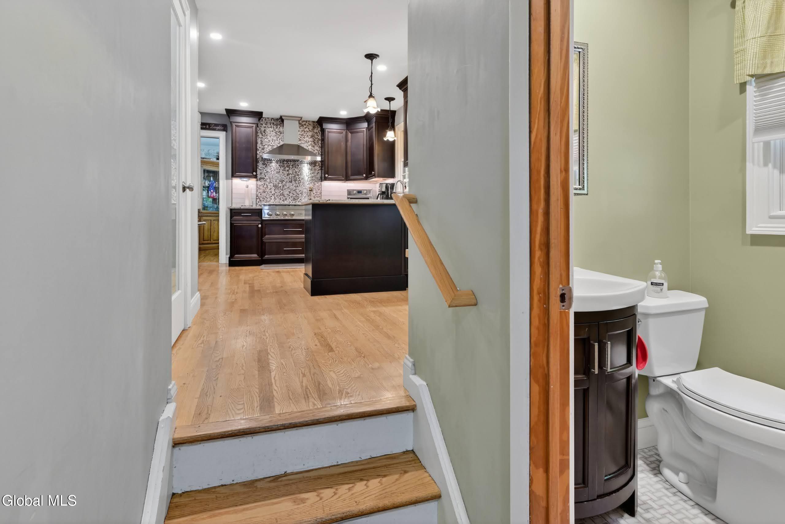 9 Hearthside Drive Ballston Lake NY 12019