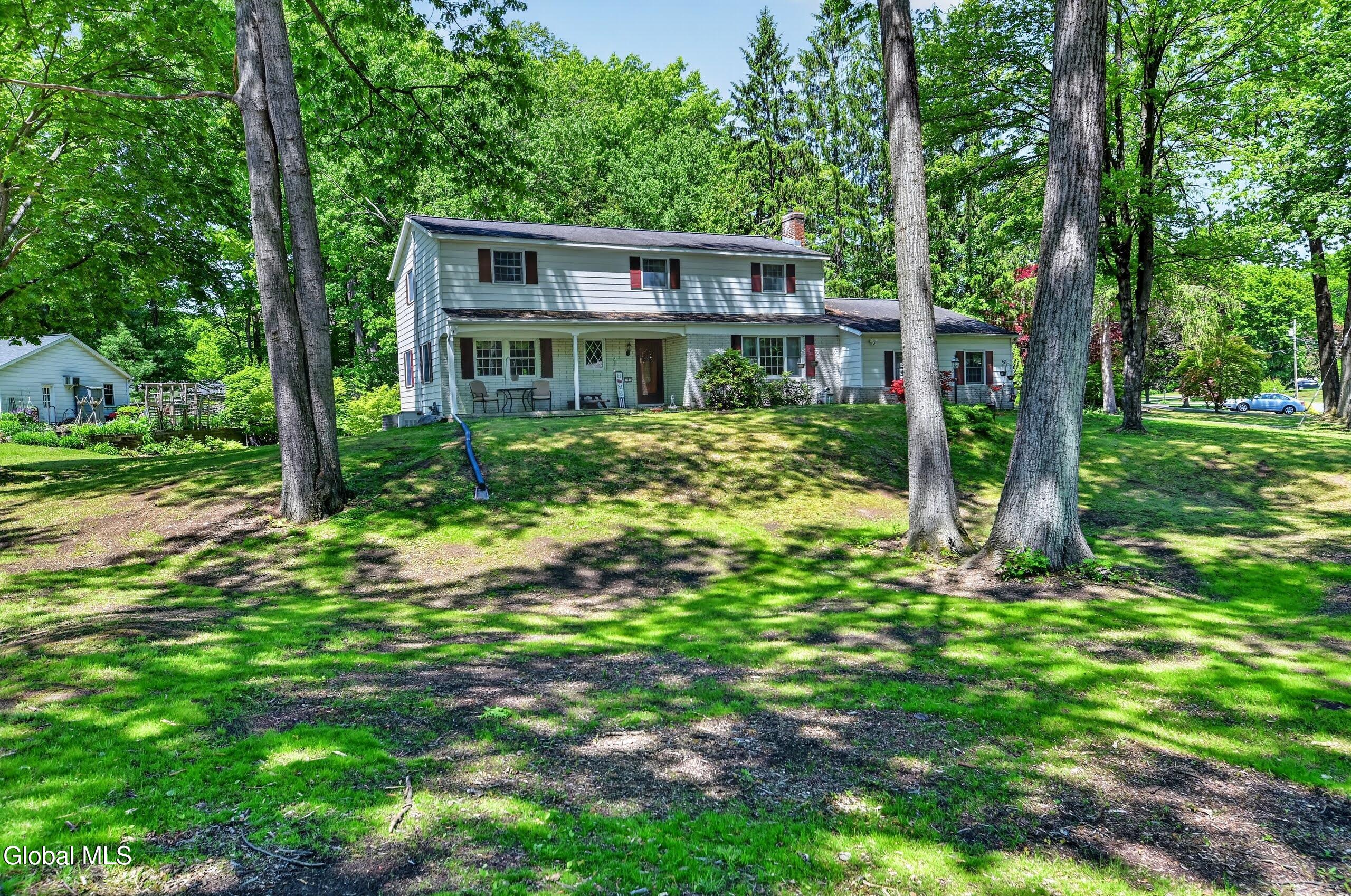 9 Hearthside Drive Ballston Lake NY 12019