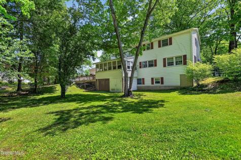 9 Hearthside Drive Ballston Lake NY 12019