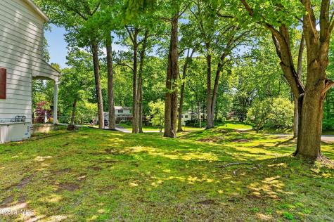 9 Hearthside Drive Ballston Lake NY 12019