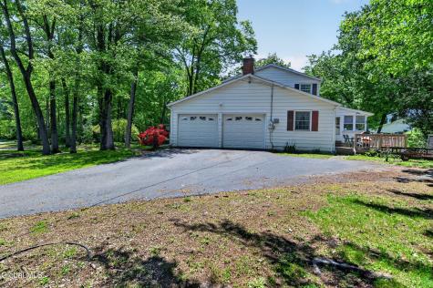 9 Hearthside Drive Ballston Lake NY 12019