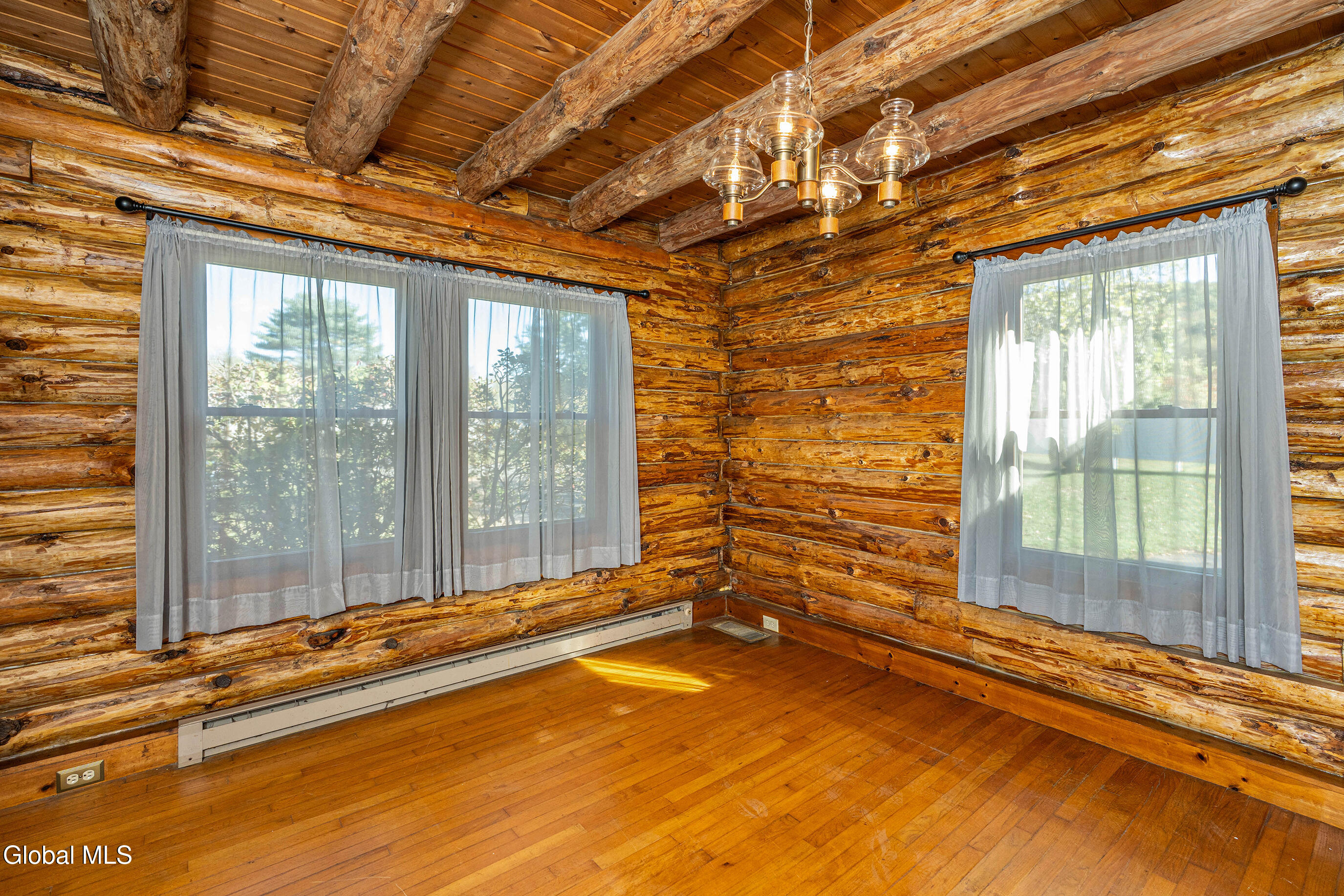 113 Diane Lane Troy NY 12182