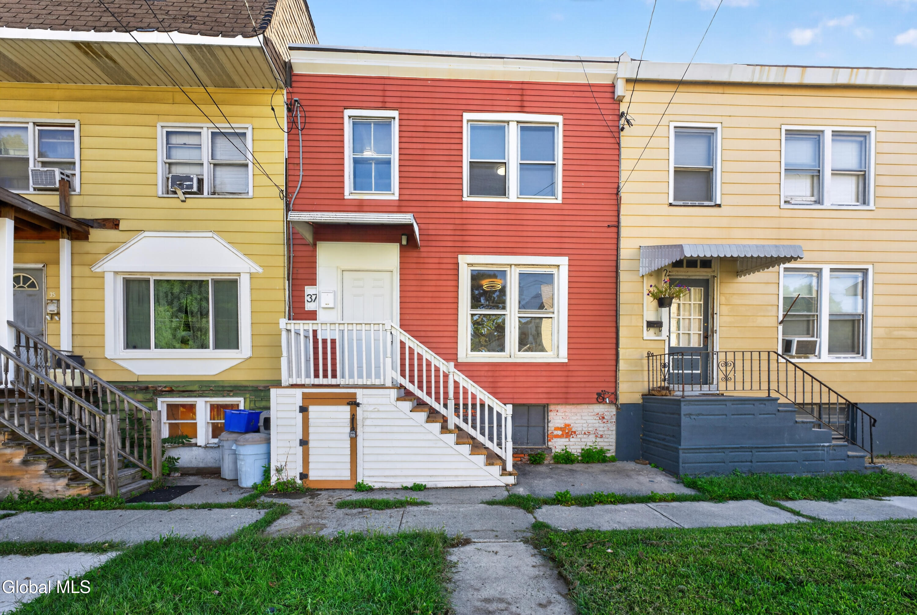 37 Nelson Avenue Rensselaer NY 12144