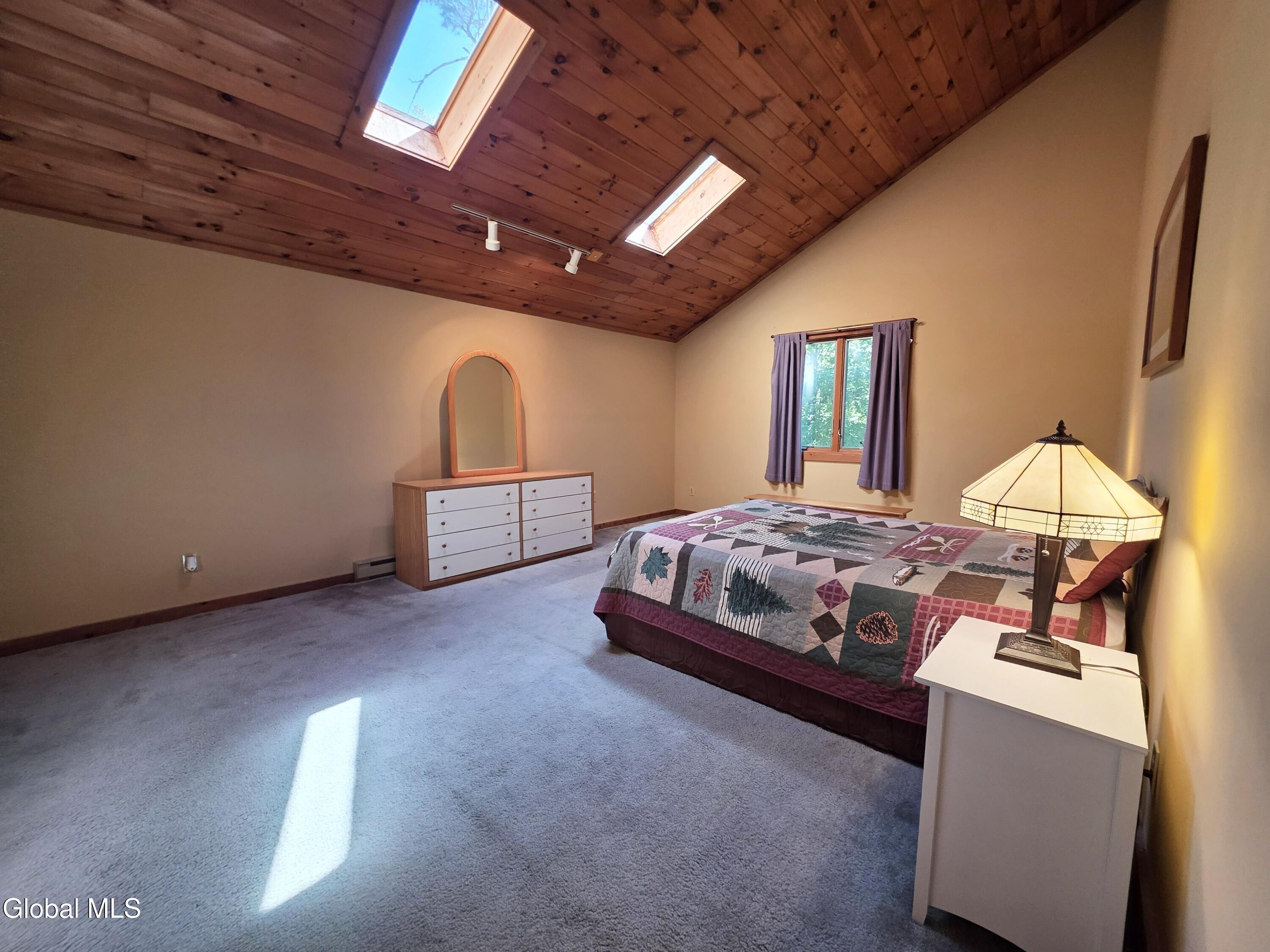 76 Iroquois Trail North Creek NY 12853