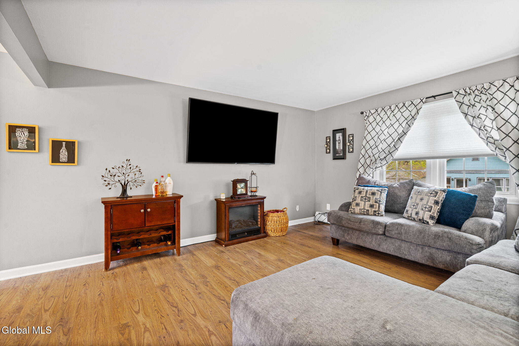 812 Mann Avenue Rensselaer NY 12144