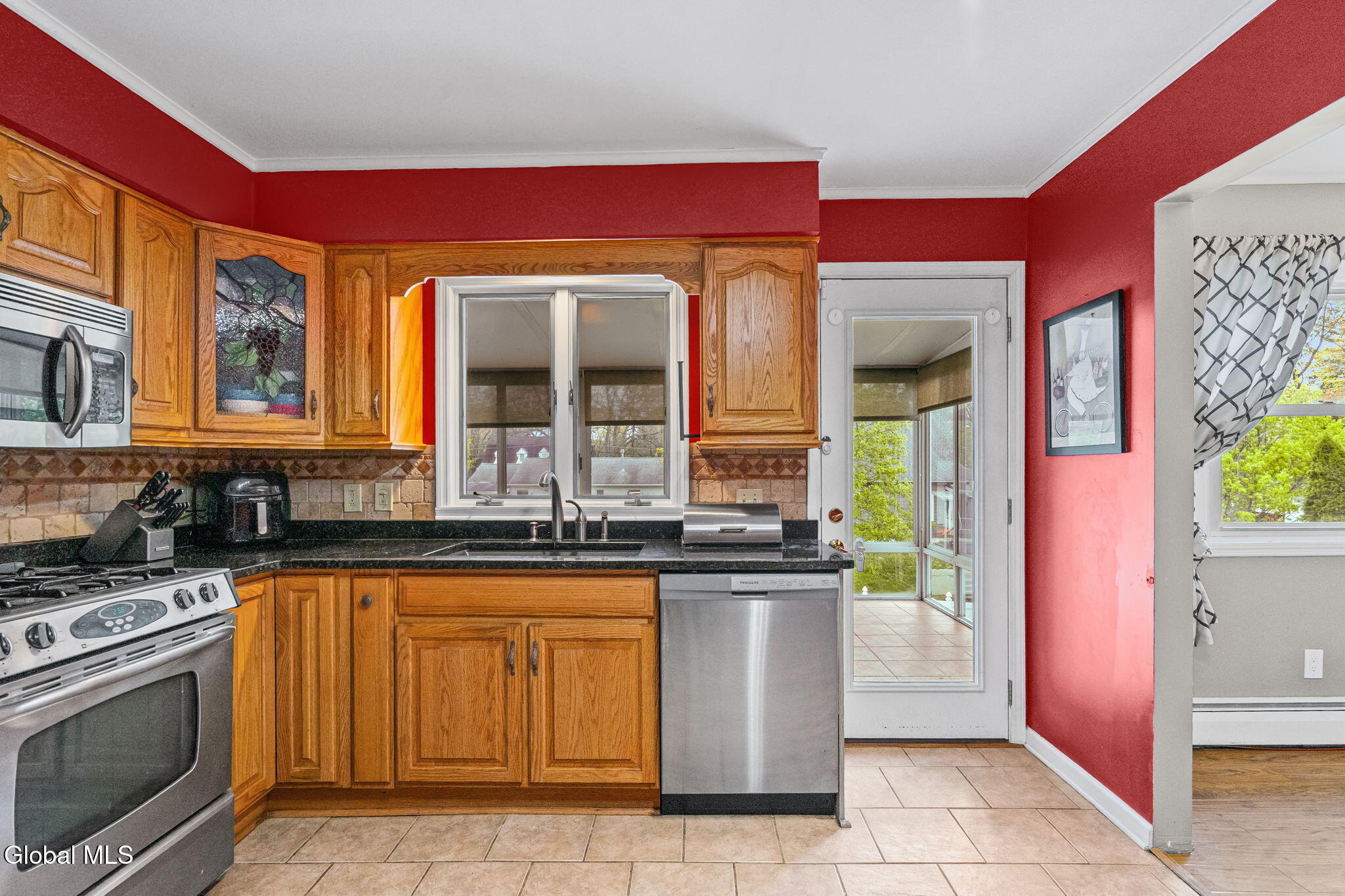 812 Mann Avenue Rensselaer NY 12144