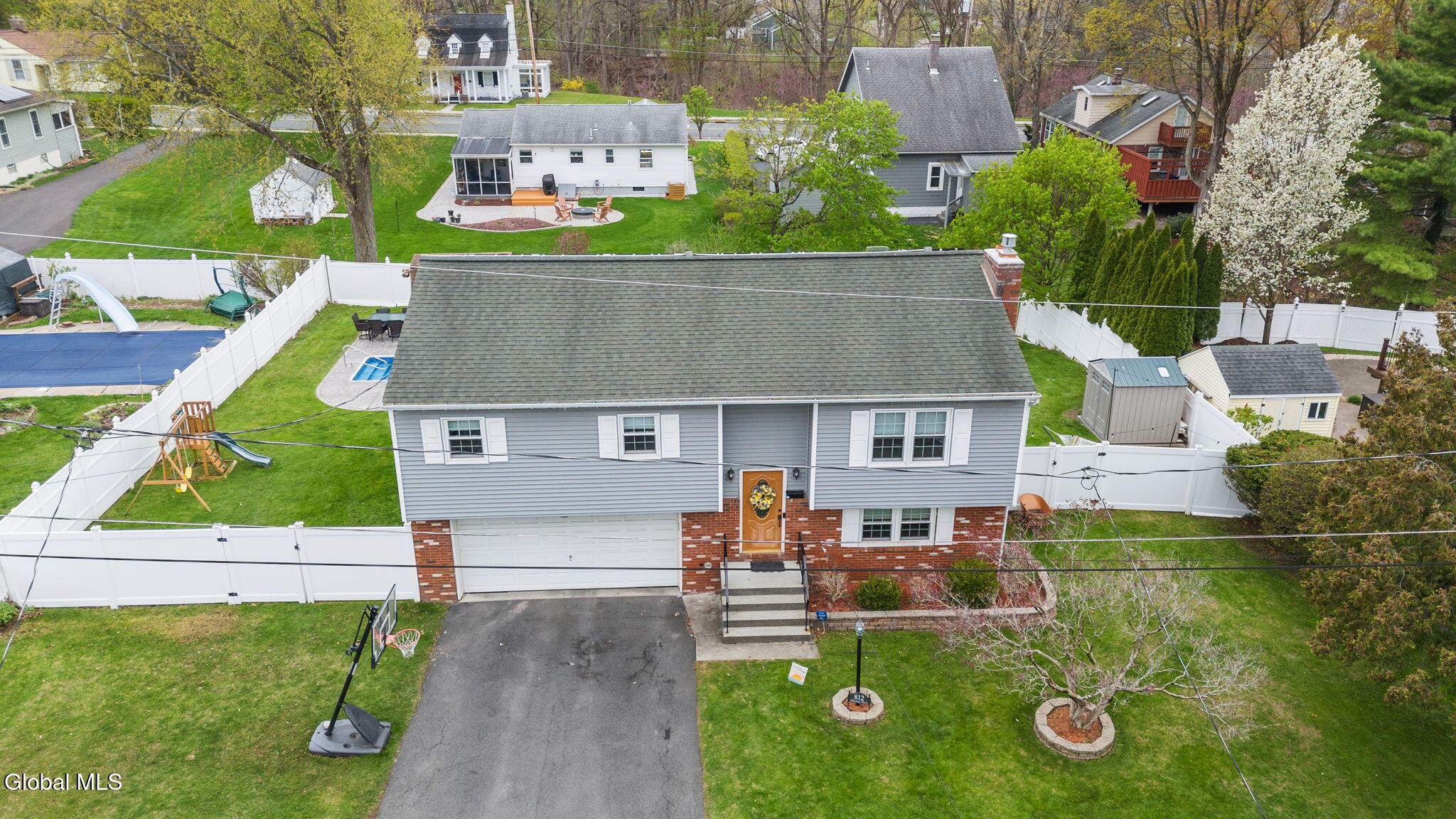 812 Mann Avenue Rensselaer NY 12144