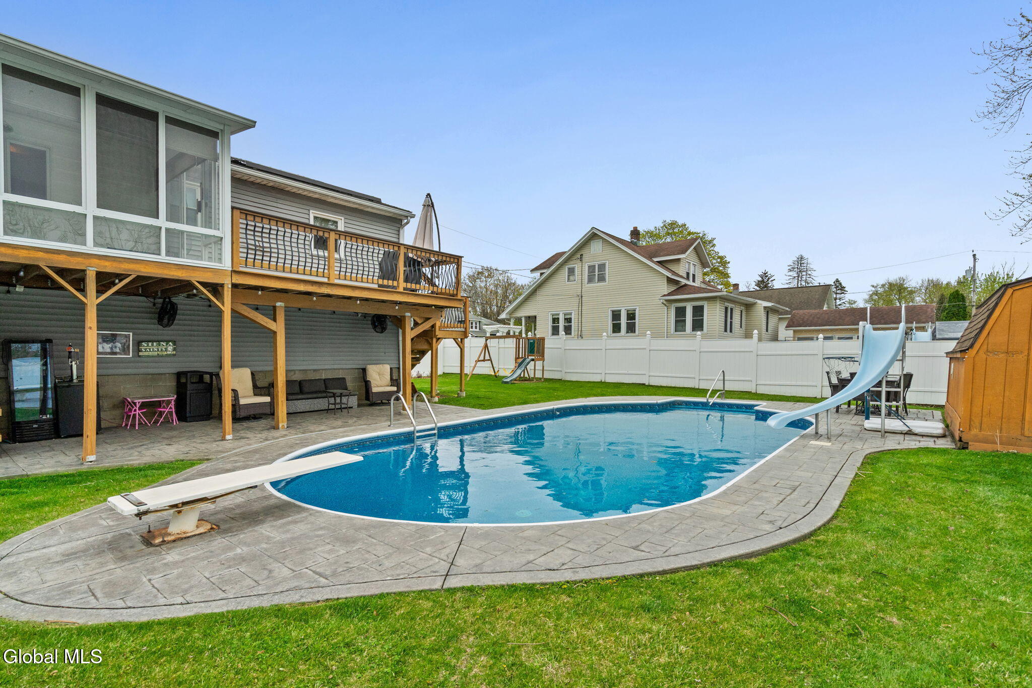 812 Mann Avenue Rensselaer NY 12144