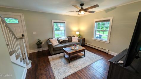 202 Hetcheltown Road Glenville NY 12302