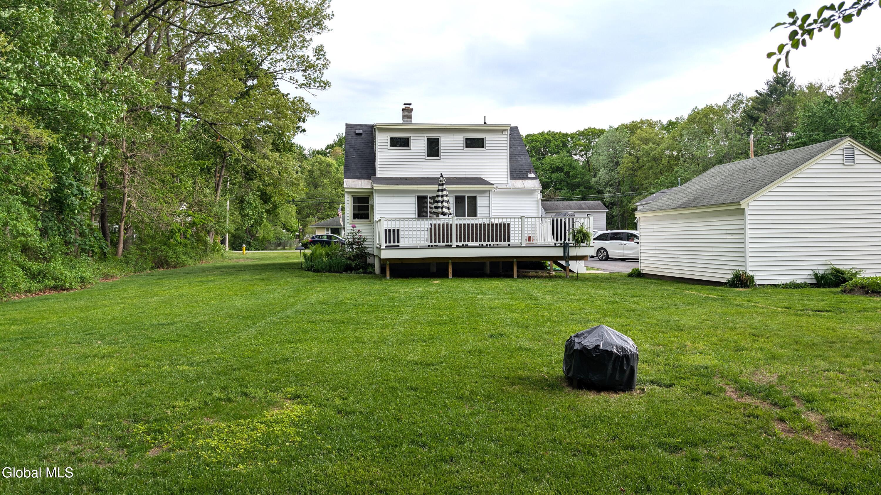 202 Hetcheltown Road Glenville NY 12302
