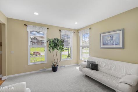 58 Dutch Meadows Drive Cohoes NY 12047