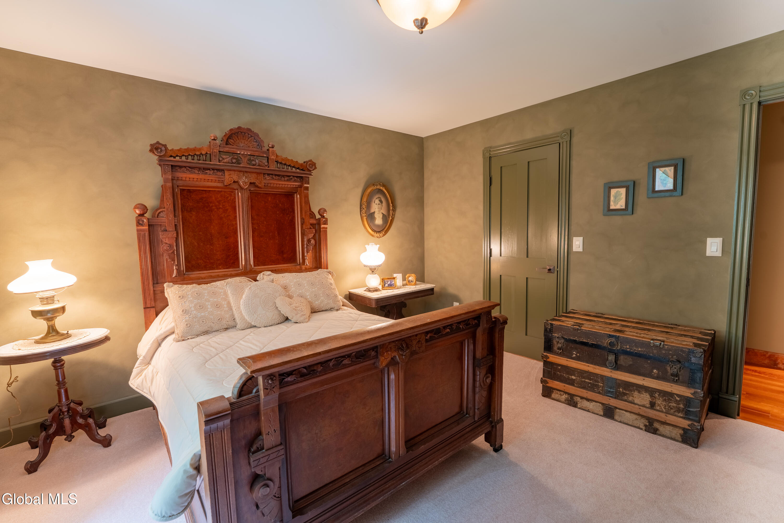 28 River Crest Road Gansevoort NY 12831