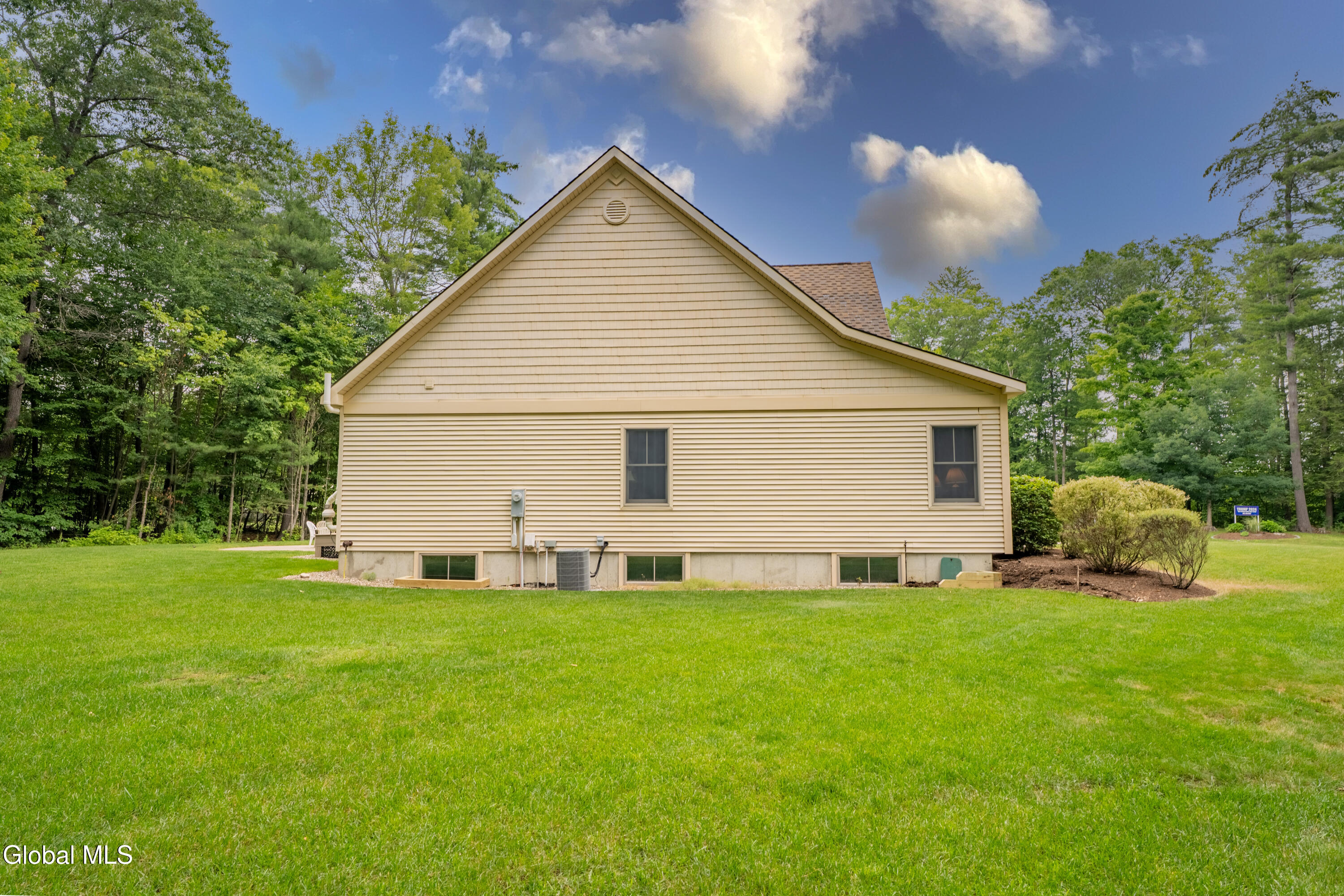 28 River Crest Road Gansevoort NY 12831