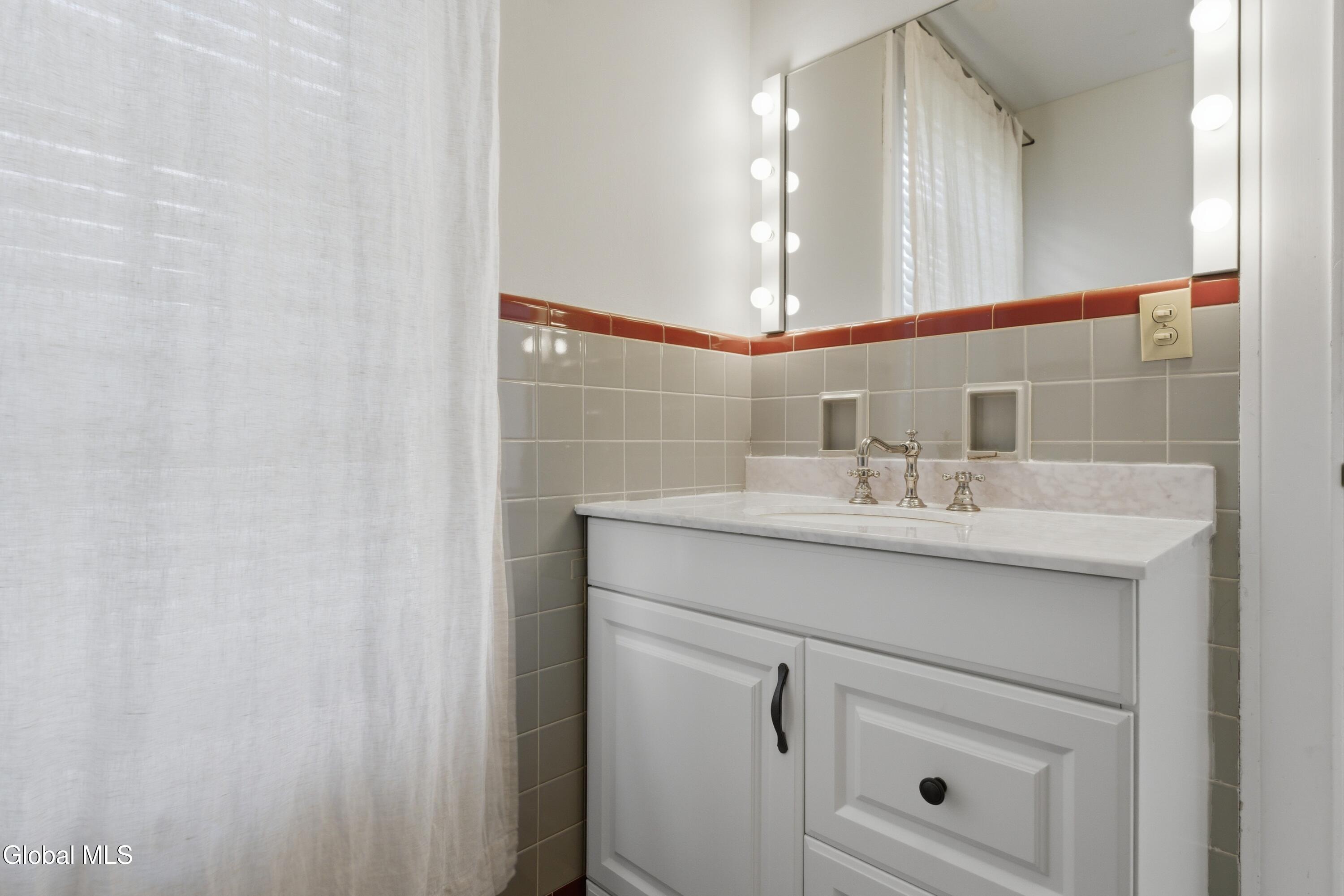 12 Horicon Avenue Glens Falls NY 12801