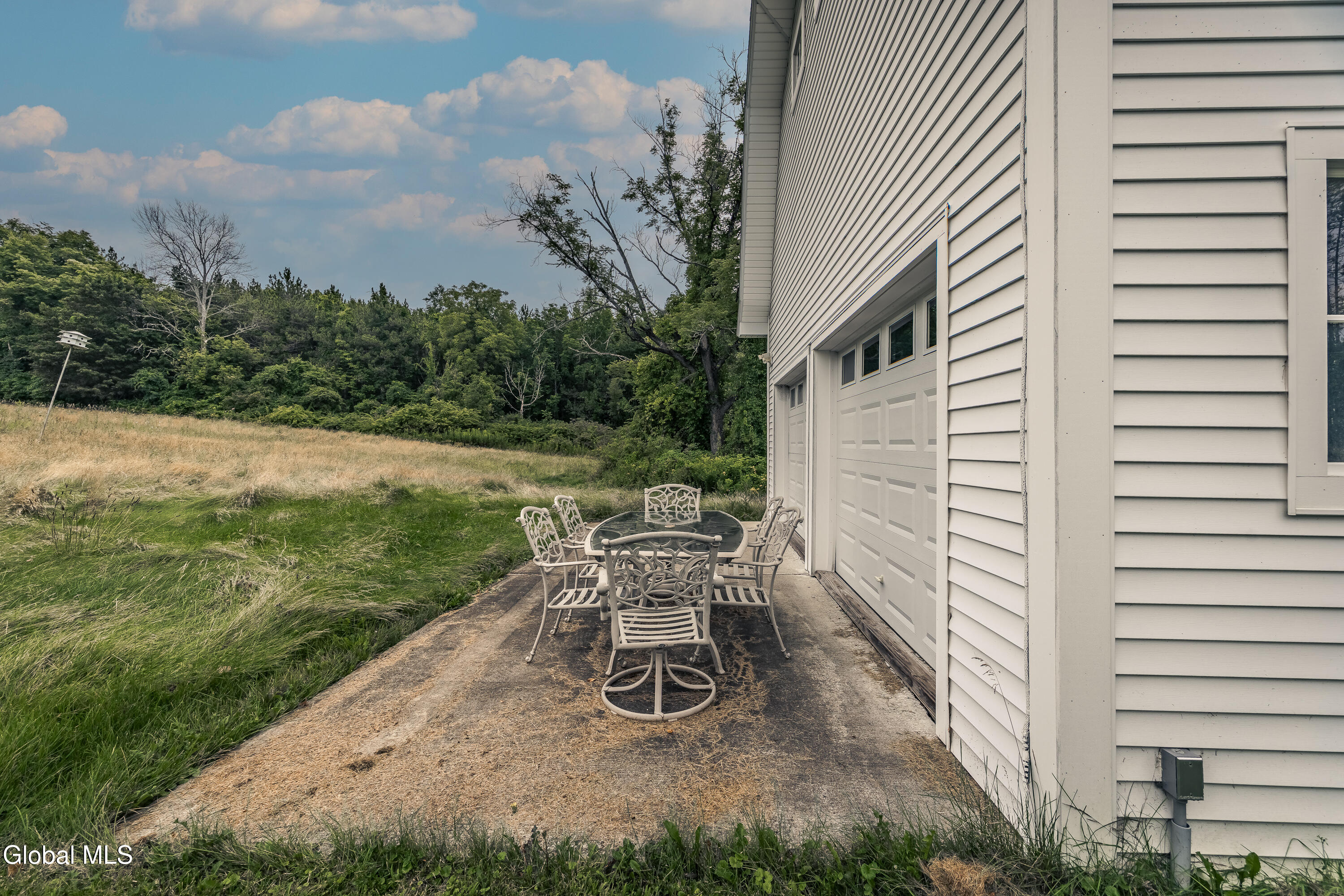1022 W Galway Road Hagaman NY 12086