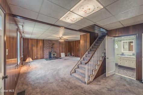 1022 W Galway Road Hagaman NY 12086