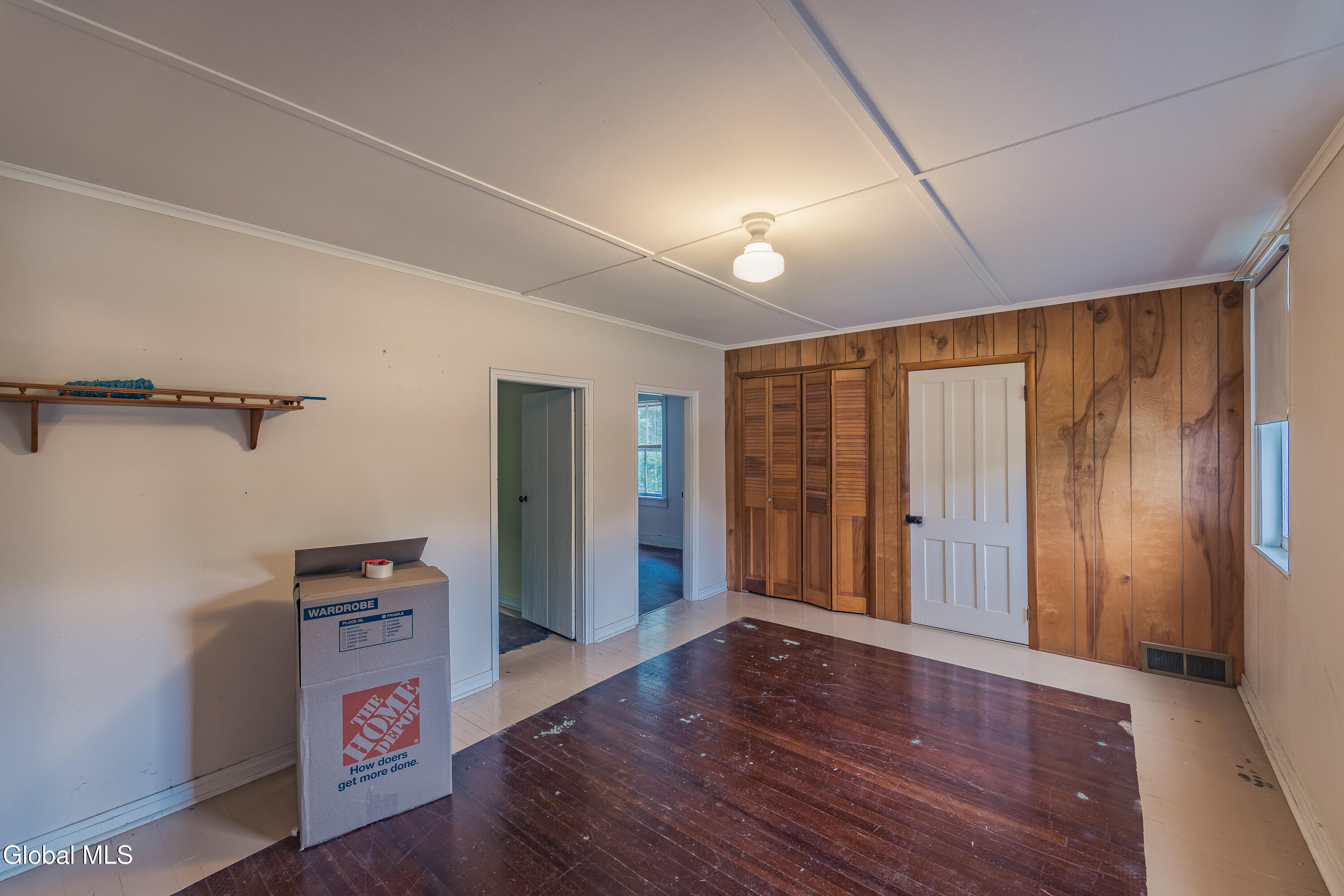 1022 W Galway Road Hagaman NY 12086