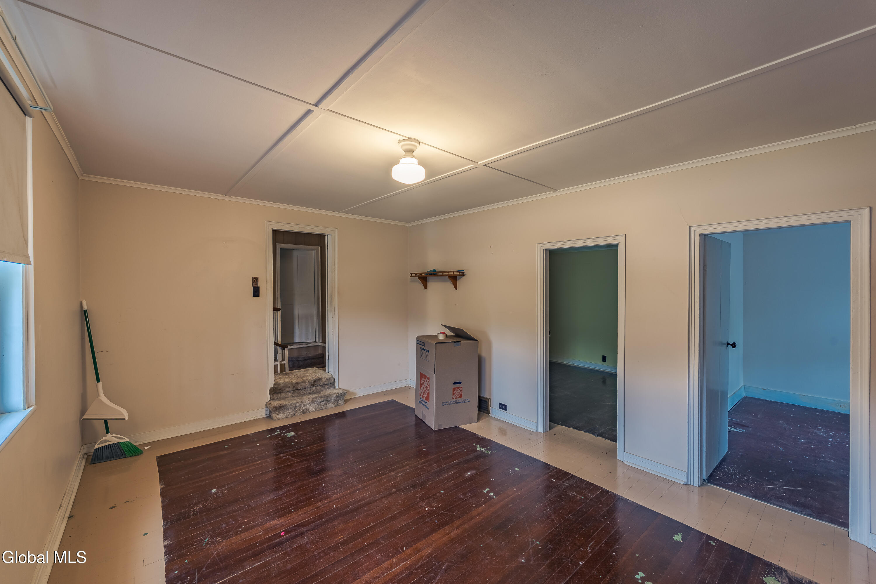1022 W Galway Road Hagaman NY 12086