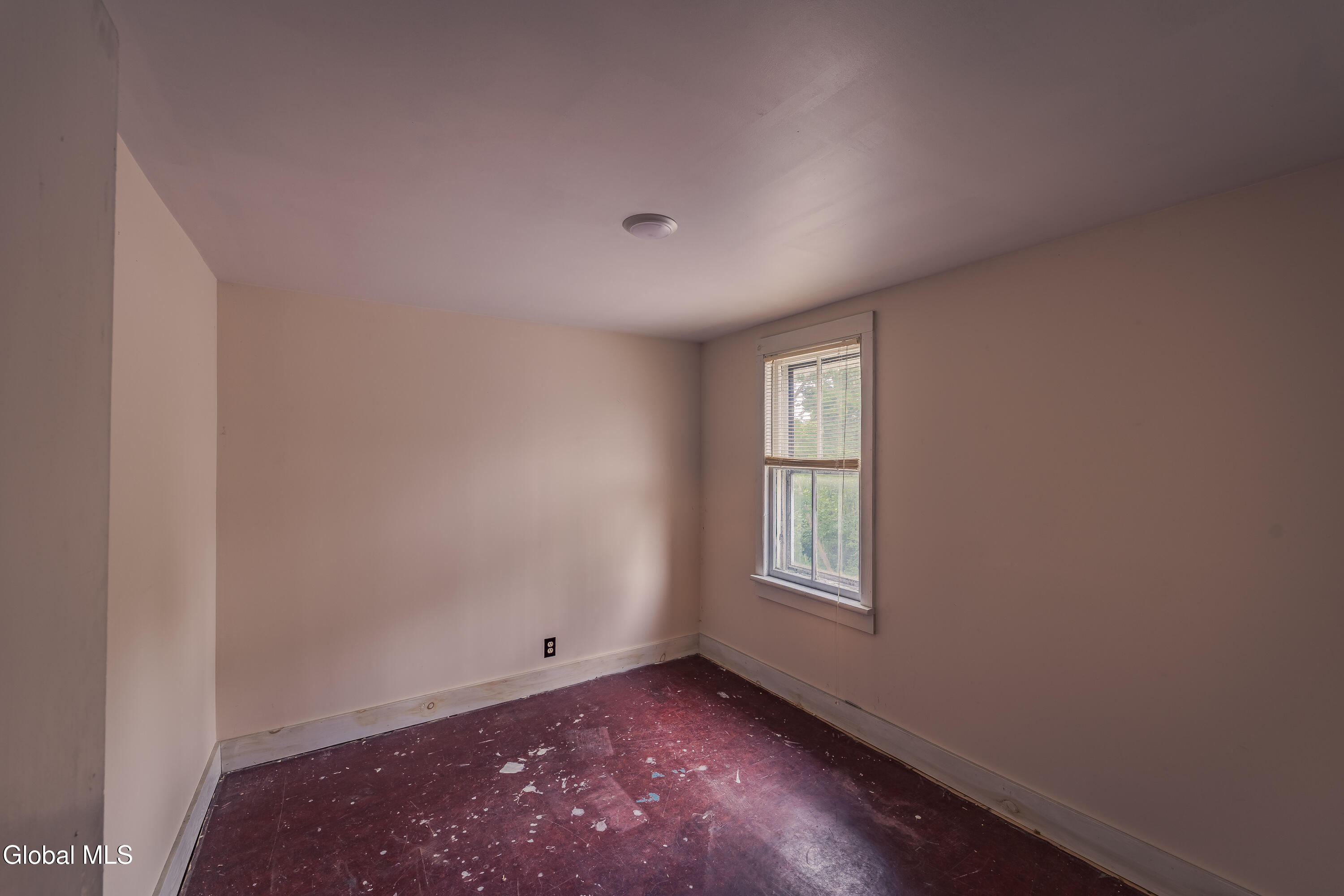 1022 W Galway Road Hagaman NY 12086