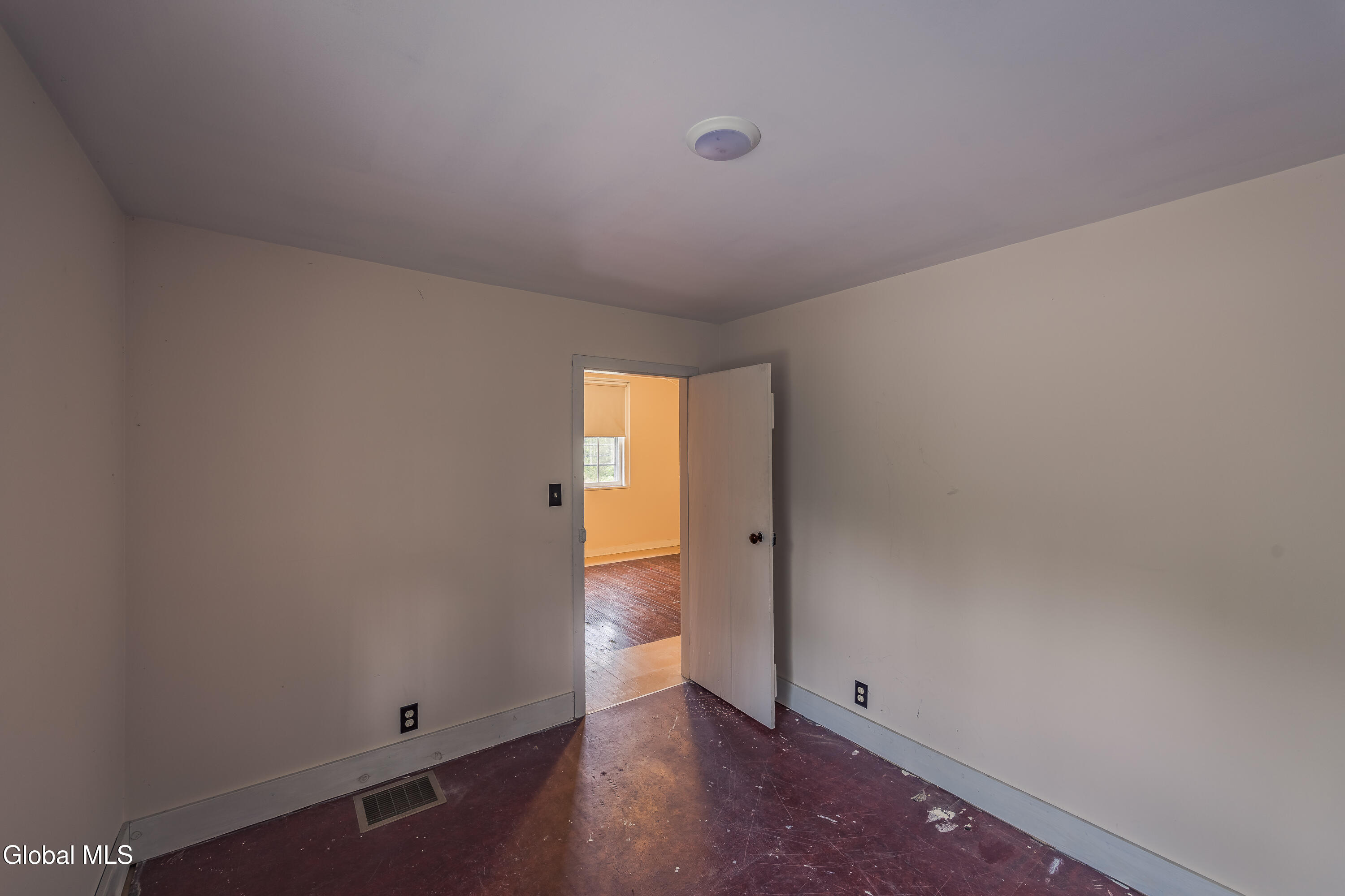 1022 W Galway Road Hagaman NY 12086