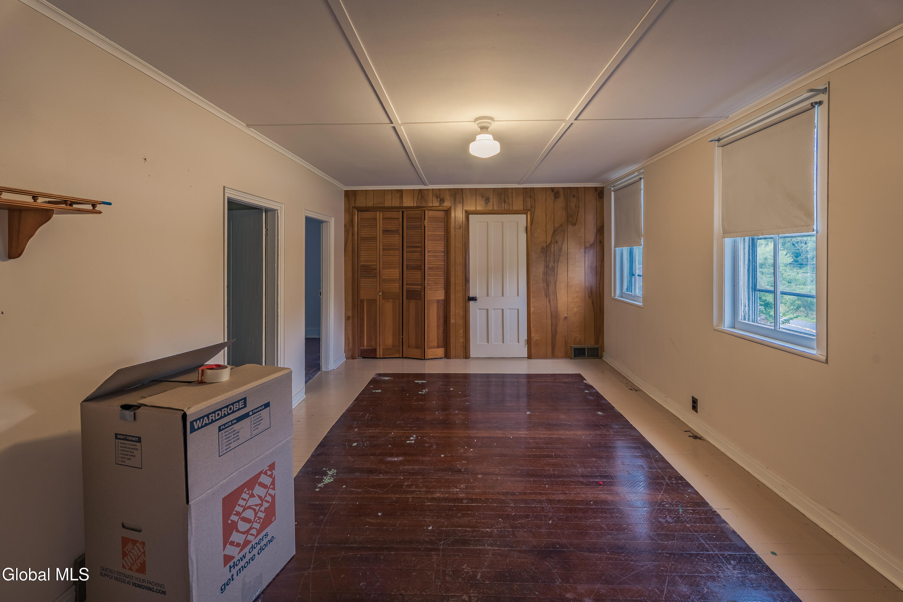 1022 W Galway Road Hagaman NY 12086