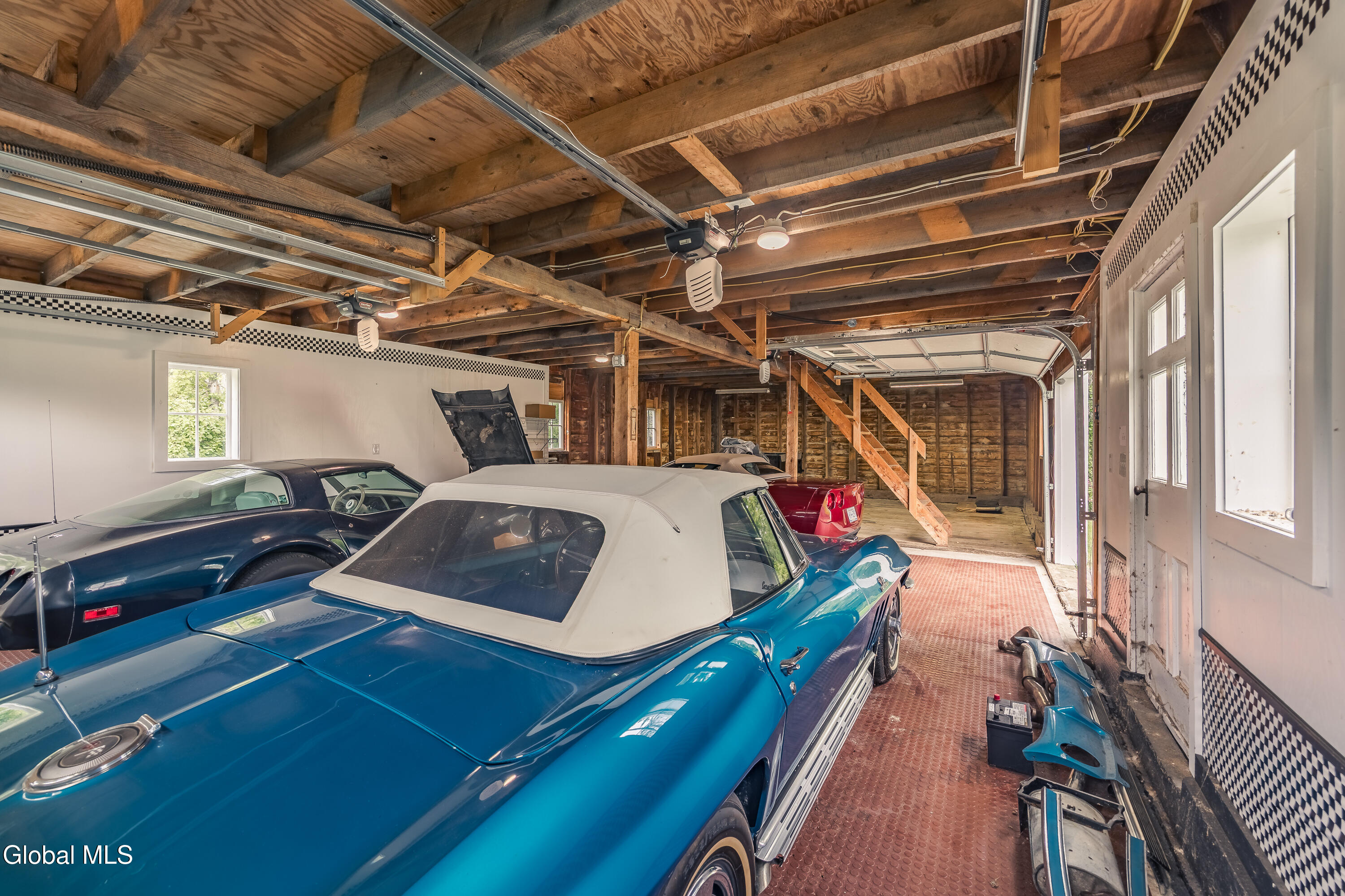 1022 W Galway Road Hagaman NY 12086