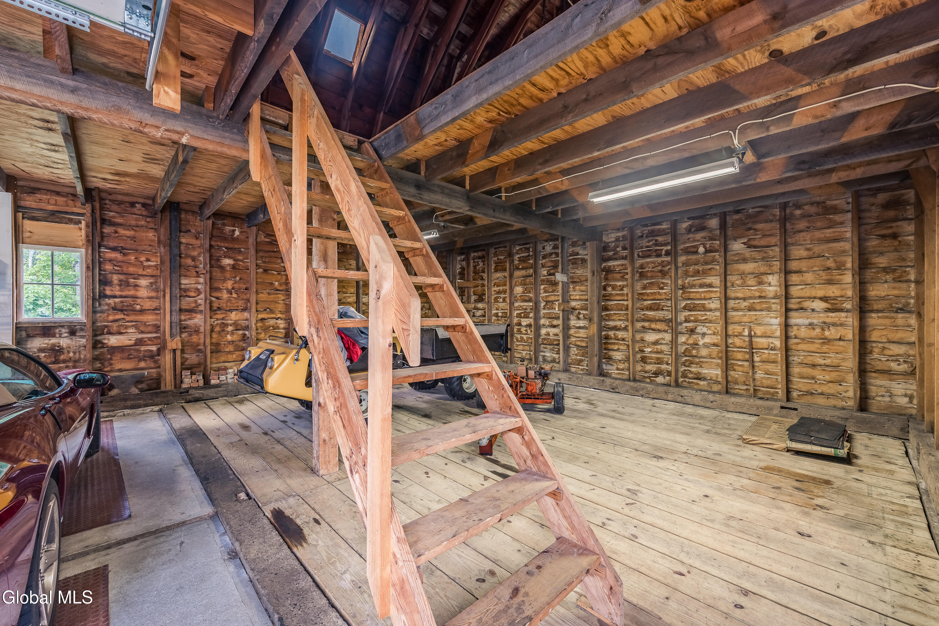 1022 W Galway Road Hagaman NY 12086