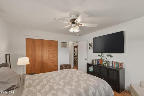 42 Kakely Street Albany NY 12208