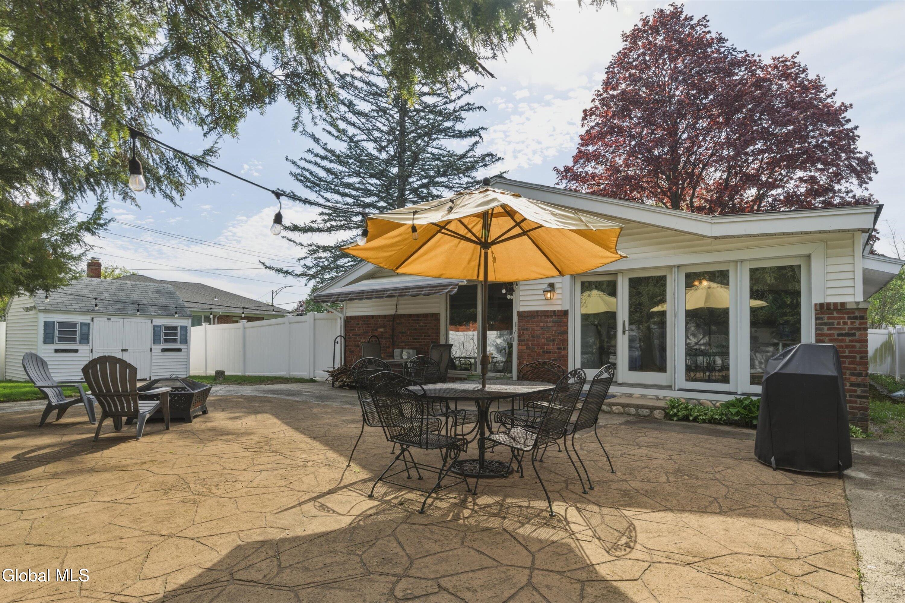 42 Kakely Street Albany NY 12208