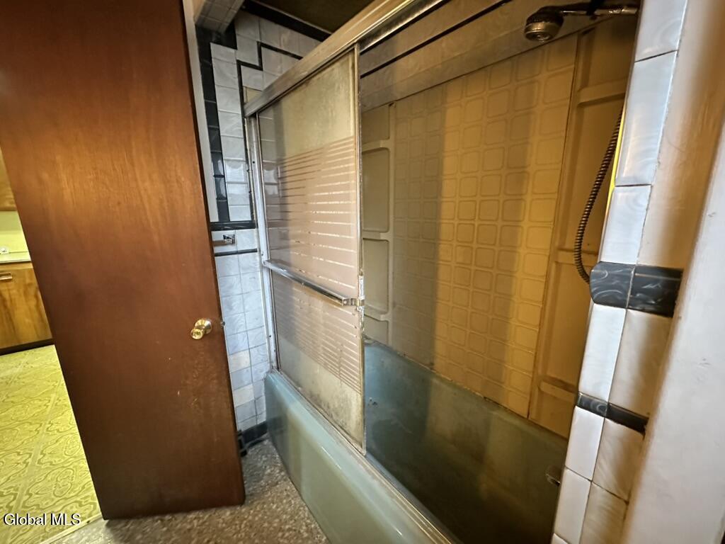 382 Ballston Road Glenville NY 12302
