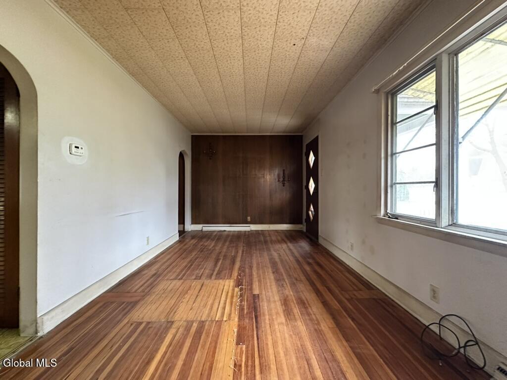 382 Ballston Road Glenville NY 12302