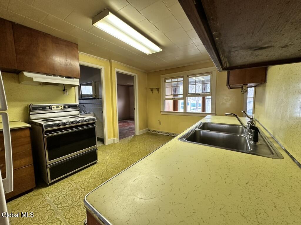 382 Ballston Road Glenville NY 12302