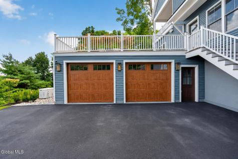 91 Rodgers Lane Saratoga Springs NY 12866