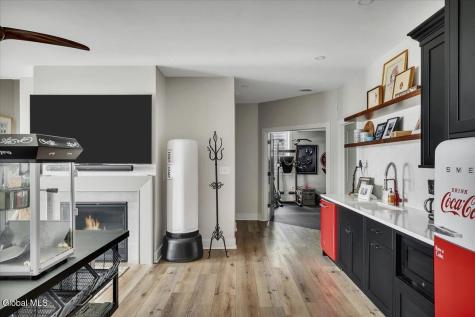 91 Rodgers Lane Saratoga Springs NY 12866