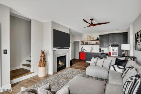 91 Rodgers Lane Saratoga Springs NY 12866