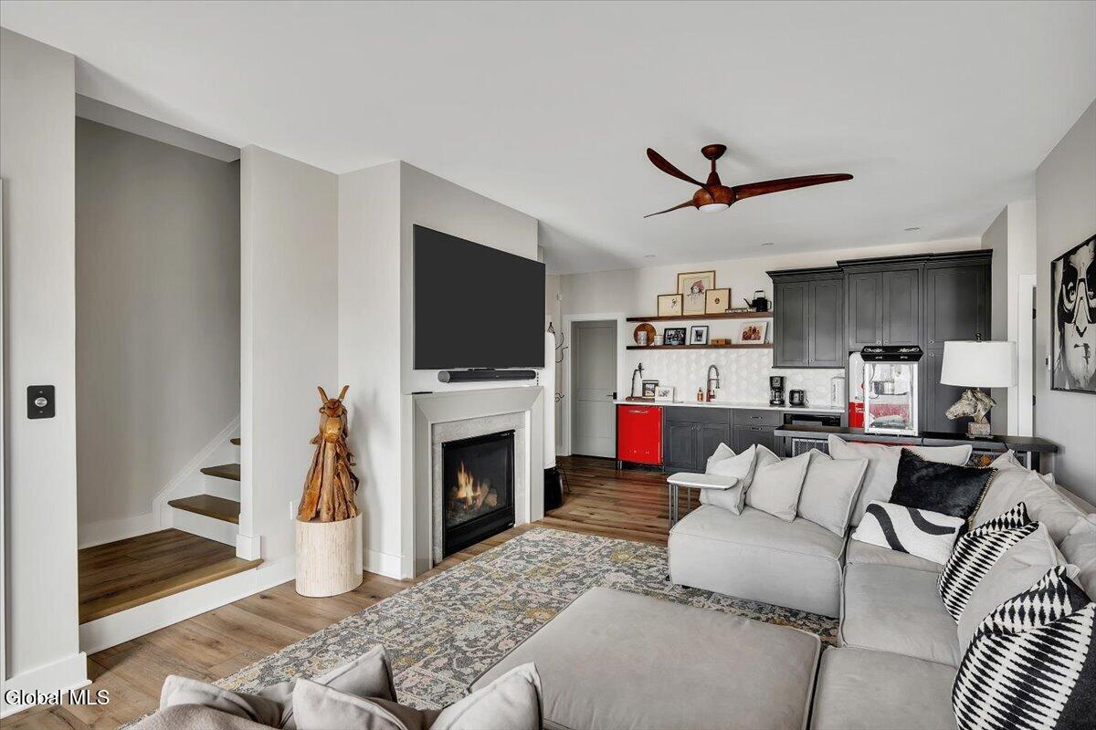 91 Rodgers Lane Saratoga Springs NY 12866