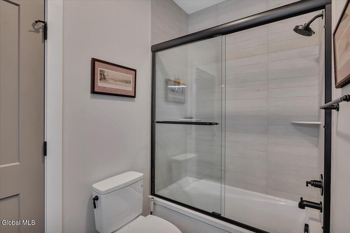 91 Rodgers Lane Saratoga Springs NY 12866