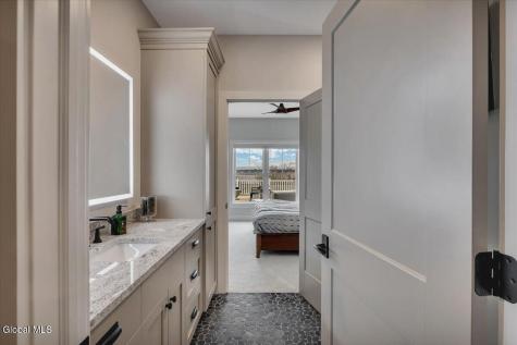 91 Rodgers Lane Saratoga Springs NY 12866