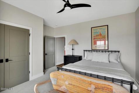 91 Rodgers Lane Saratoga Springs NY 12866