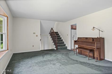 12 Lancaster Drive Glenville NY 12302