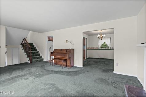 12 Lancaster Drive Glenville NY 12302