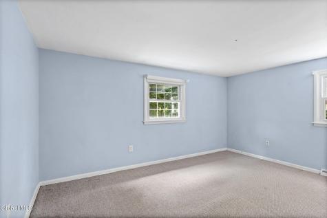 12 Lancaster Drive Glenville NY 12302