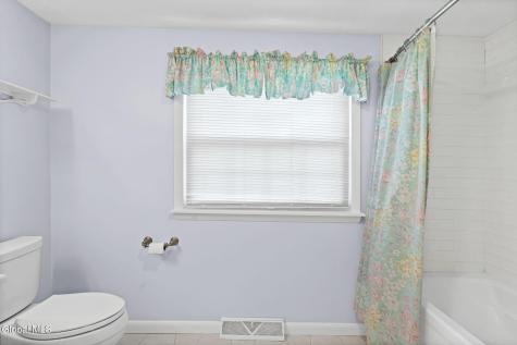 12 Lancaster Drive Glenville NY 12302