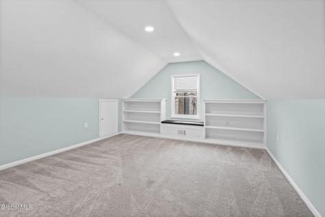 12 Lancaster Drive Glenville NY 12302